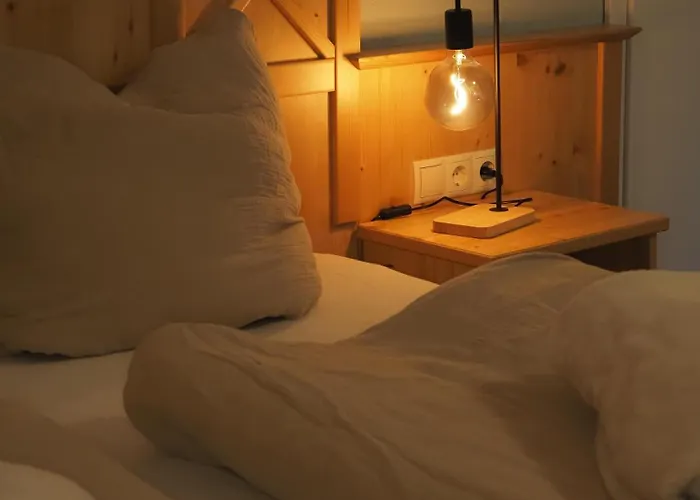 Der Baeren - Historische Zimmer & Ferienwohnung, Mainbernheim بيت ريفي Mainbernheim