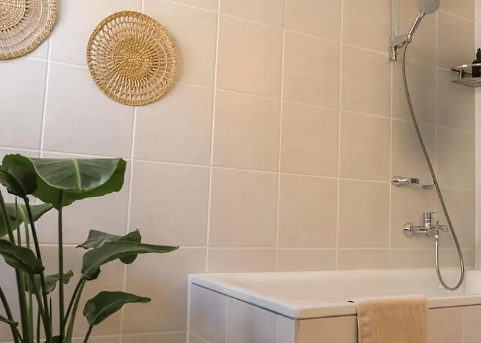 Der Baeren - Historische Zimmer & Ferienwohnung, Mainbernheim *